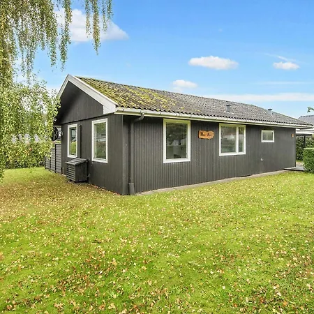 Dom wakacyjny Three-bedroom In Juelsminde 15 Sonderby (Midtjylland)